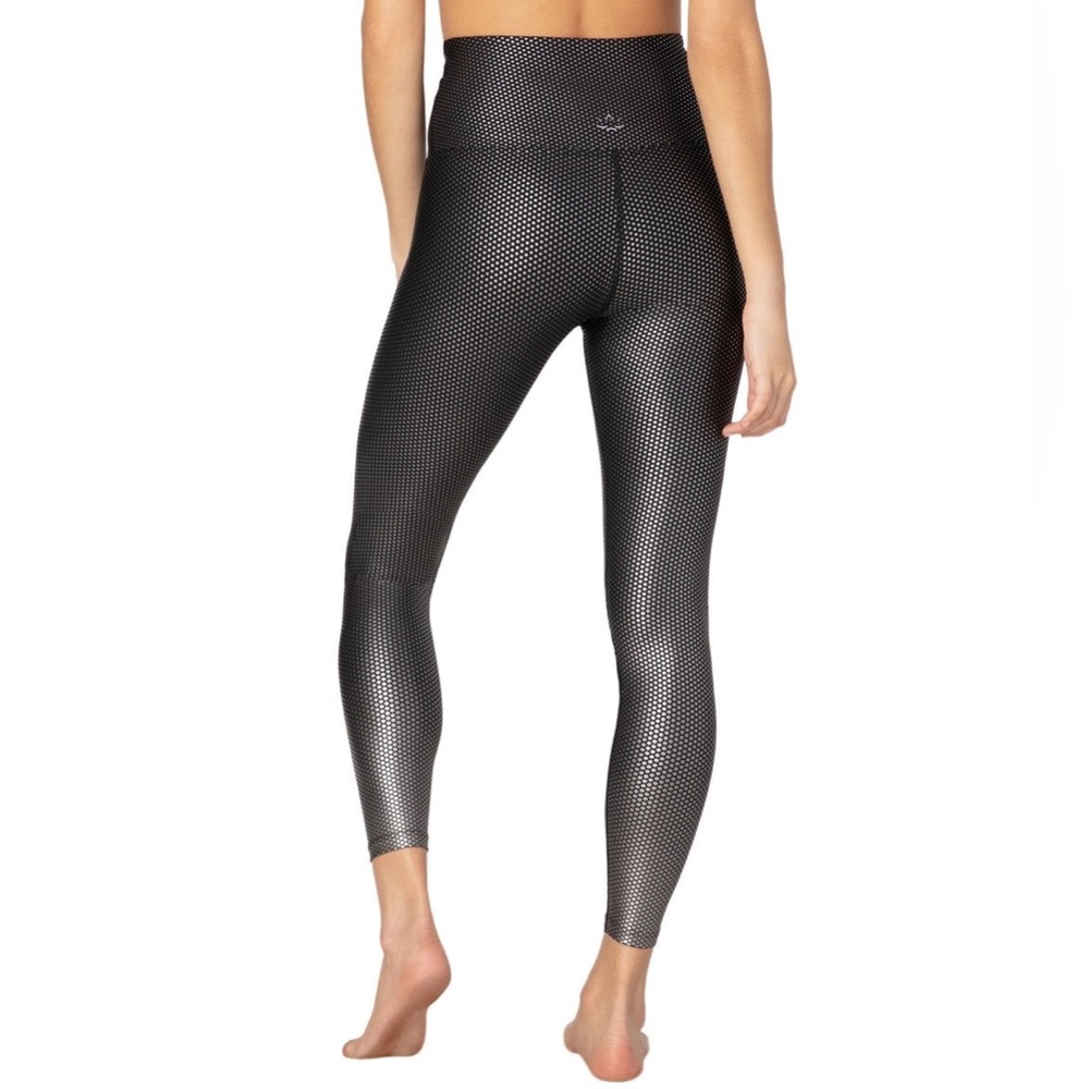 Beyond Yoga Spot On High-Waisted Midi Leggings